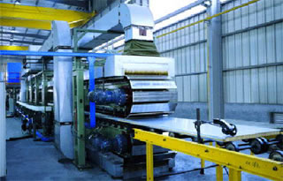 Máquina para Painel Sanduíche PU